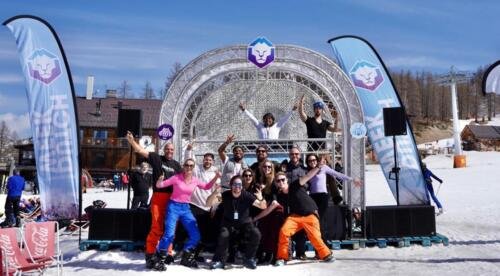 klein rond dj podium snow events